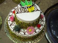 adana çiçek satışı 2 katlı yaş pasta 6 ile 10 kişilik yaşpasta pasta siparişi